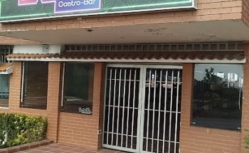 CENTRO RECREACIONAL LA PISCINA DISCO BAR