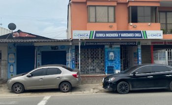 Chica Quimicos e Ingeniería