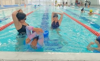 Natación, piscina. alianza deportiva