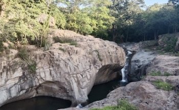 Piscinas De Iruka