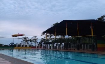 Piscina JAMAICA