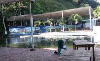 Asadero y balneario talanqueras