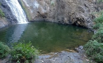 Charco escondite dapa