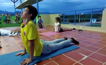 Body dance fitness