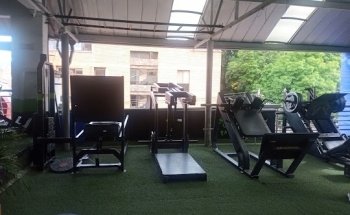 Gimnasio El Castillo - La Floresta