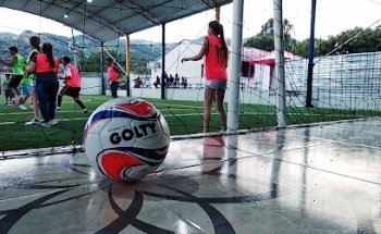 Cancha Sintética Monumental