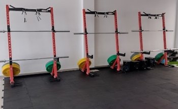 SPORT HOUSE