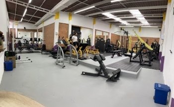Gimnasio y Studio de entrenamiento -FIBA TRAINING ( gym , centro fitness)