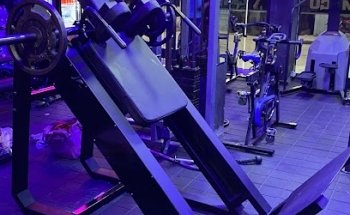 GIMNASIO EL MAGÚ