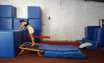 Club De Gimnasia Y Porrismo Red 2'30