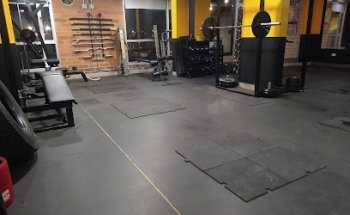 Gimnasio Buena Forma Centro Comercial El Faro