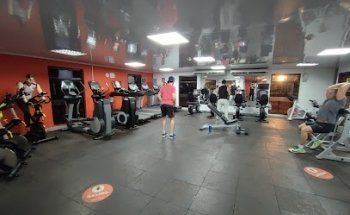 Gimnasio Bodyetch Arrayanes sede corporativa