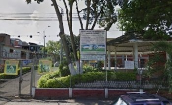Unidad Deportiva Urbanización Oasis de Comfandi