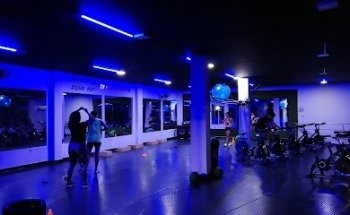 SPORT CLUB