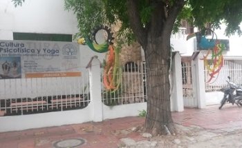 YOGA, Gran Fraternidad Universal Dr. Serge Raynaud de la Ferriere Cúcuta