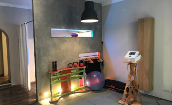 EMS Schwabing Maxvorstadt - Straywolf-Health&Sports