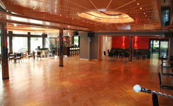 Tanzschule Van Hasselt GmbH