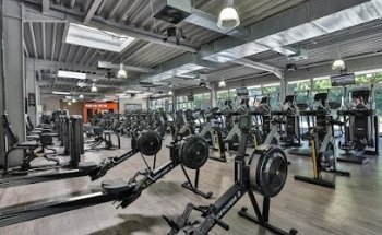 FitX Fitnessstudio