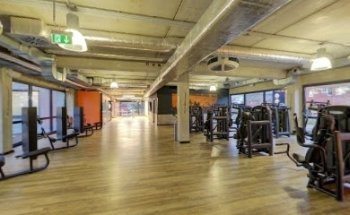 FitX Fitnessstudio