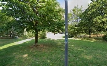 Outdoor exercise fitness bars