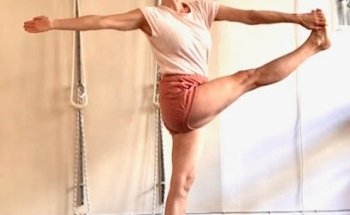 Christine Bader - Iyengar Yoga Hamburg Mitte