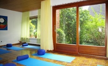 Yoga Haus OHZ & Hypno-Balance