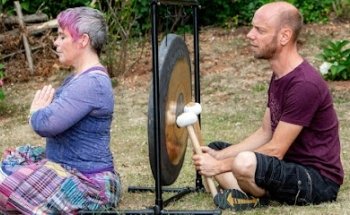 Yoga-ist-bunt
