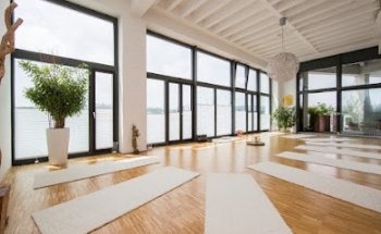 Yoga Ulm by Haus am Fluss | Meditation - Yogatherapie - Psychotherapie