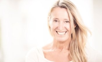 Veronika's MahaShakti Yoga Studio, Yoga-Retreats, Yoga-Teachertraining, Life Coaching, Adjustment Fortbildungen