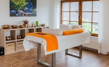 Yoga & Klang Sabine Cauli