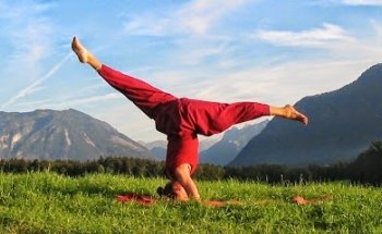 Yoga Schule Kusuma