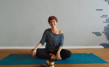 Dharma Yoga Mechern