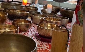 Gabriela Lehnert Ganzheitliches Coaching | Klang | Yoga | Hypnose