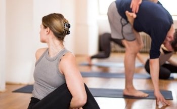 Ashtanga Yoga Mysore Berlin Schöneberg - Sukha Yoga Berlin -