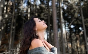 YOGASTRONG | Yoga & mentale Gesundheit | dōTERRA ätherische Öle