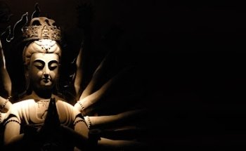 Kamala Yoga bei Katalin Lubina