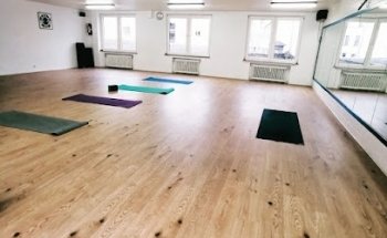 Yoga meets Fitness