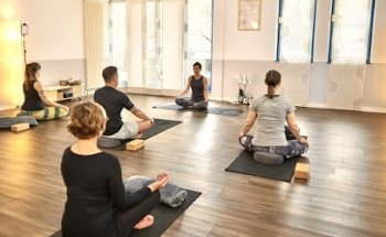 Chi Loft | Yoga, Pilates und mehr...