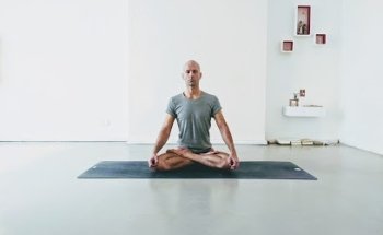 The Bowspring Practice. 21th Century Yoga