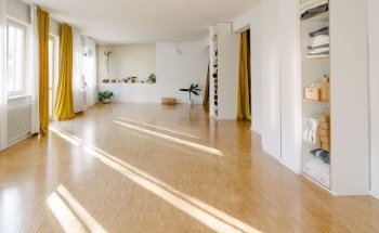 EMBODIED PEACE - Coaching & Yoga
