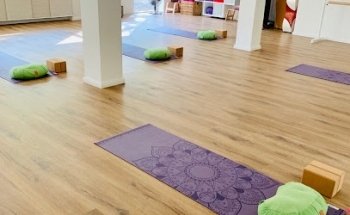 YoPiBa - Yoga, Pilates, Barre, Massage & Kosmetik Gräfelfing