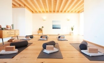Yogasee