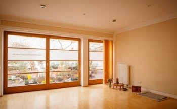 yogastudio ahimsa