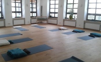 Studio YogaOmline