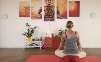 Yoga Raum Savitri