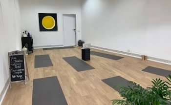 Flow Yogaschule Quickborn