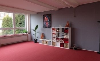 Andreas Donat yoga teacher SKA / YAP & art therapist