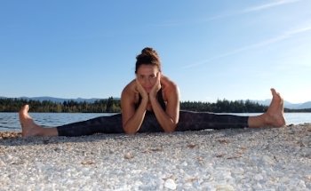 Privat Hatha Yoga mit Ninett
