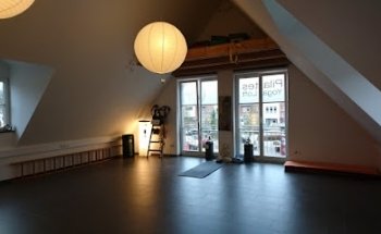 Pilates-Yoga-Loft