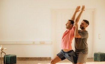 YAROOTS Yoga in Berlin